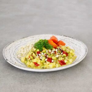 Karrygryde med quinoa og mandeldrys