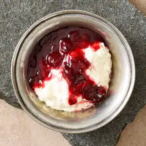 Vegansk risalamande med kirsebærsauce