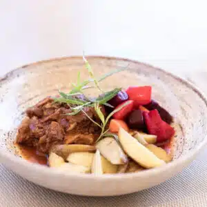 Boeuf Bourguignon med kartoffelbåde