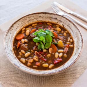 Ungarsk Gullash Faerdiglavet